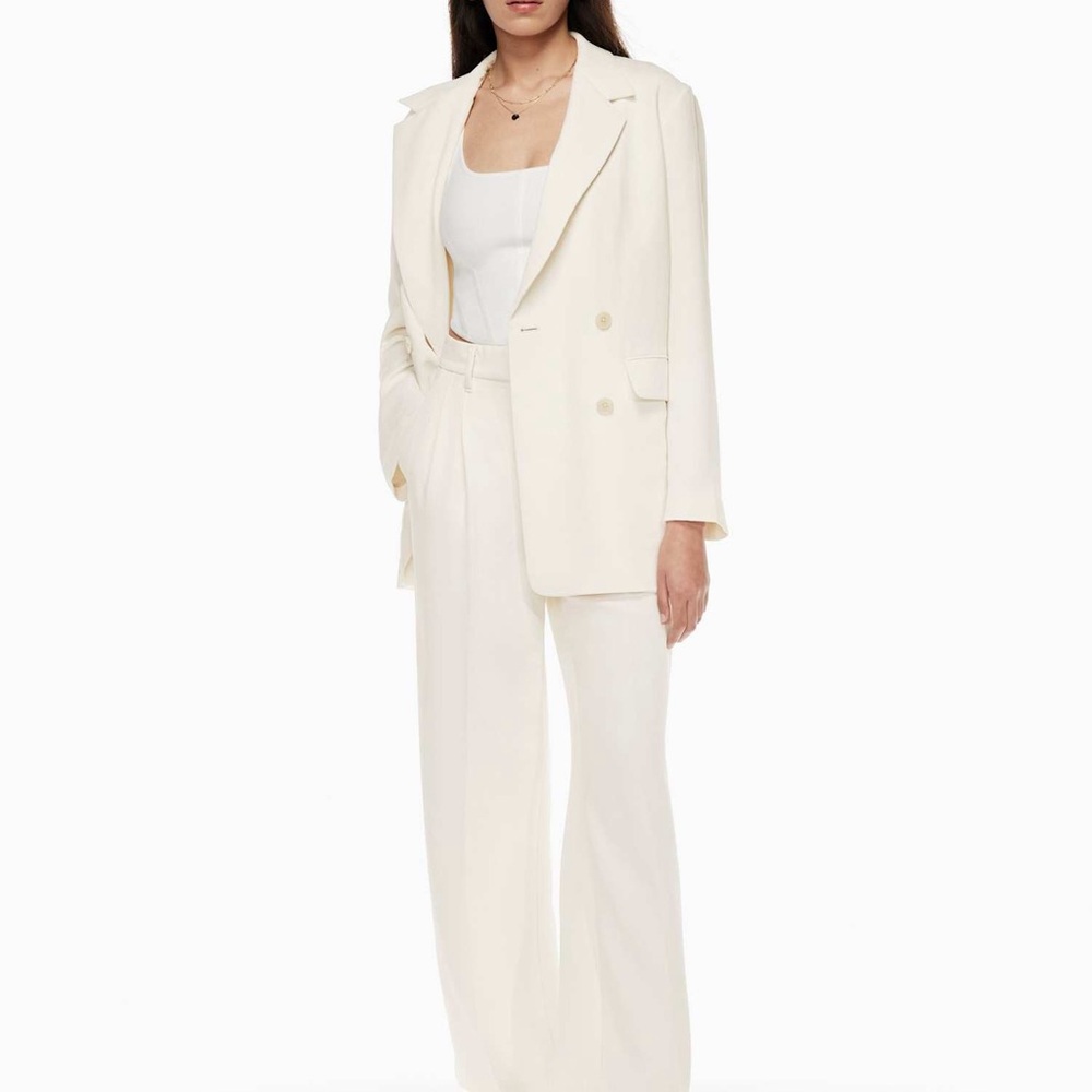 💖 Aritzia SET Cherelle Blazer xxs & Wilfred Effortless Pants 00 Set